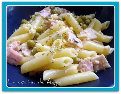 MACARRONES REVUELTOS