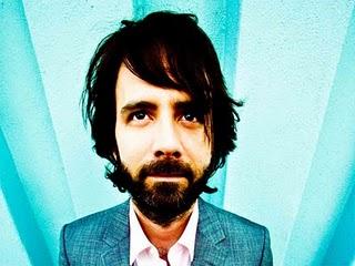 AM | Interesante y Recomendado