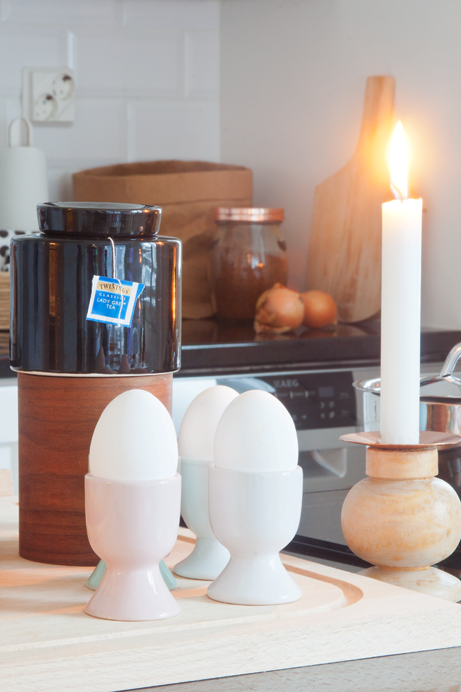 DESAYUNO EN LA COCINA