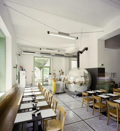 DISCO INFERNO, PIZZERIA