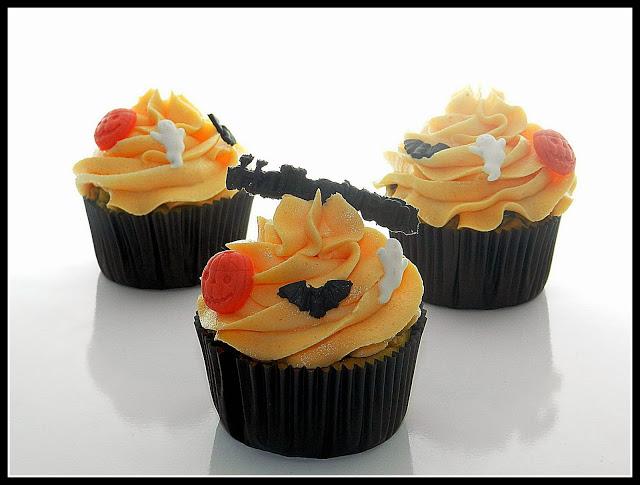 Cupcakes de caqui con chocolate chips