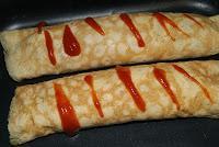 Tortilla rellena de bechamel de Boletus y Gambas, al graten