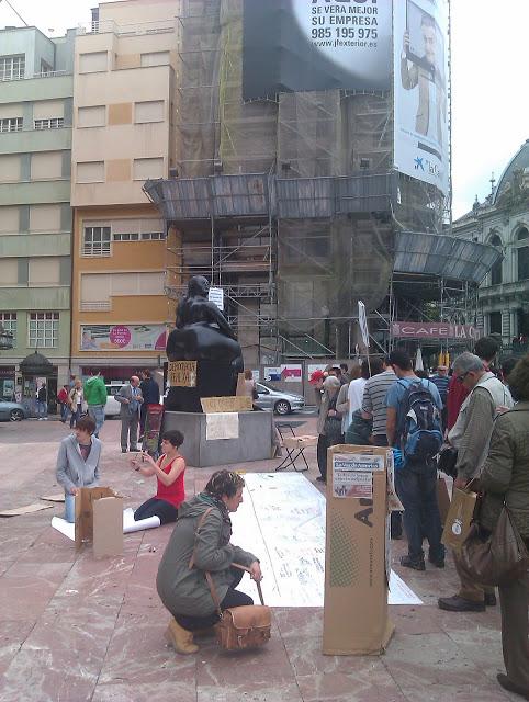 #acampadaoviedo