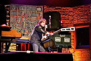 FELIZ CUMPLEAÑOS, KEITH NOEL EMERSON: 