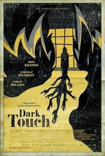 Dark Touch dirigida por Marina de Van