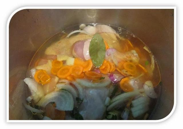 JAMONCITOS DE POLLO ESTOFADOS