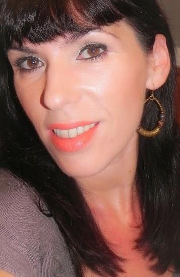 Look: Hay naranja más allá de Halloween