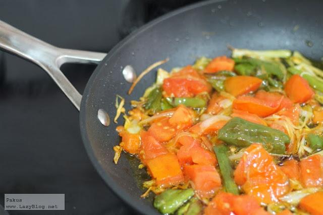 Receta de fideos con caballas, delicioso guiso gaditano