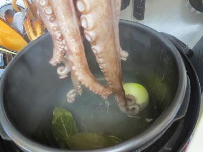 Pulpo a la gallega olla GM