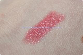 Ultra Colour Lip Crayon de Avon