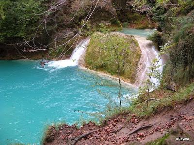 Nacedero del río Urederra, Sierra de Urbasa (Navarra) 26-10-13