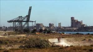 Esperan para inicios de 2014 primeros proyectos de inversión en el puerto cubano del Mariel