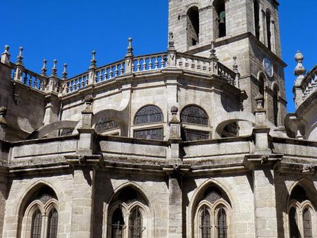 Ruta por Galicia. Paseo por la Muralla Romana de Lugo