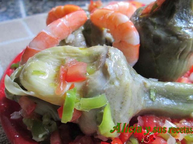 ALCACHOFAS AL ACEITE CON VINAGRETA Y LANGOSTINOS