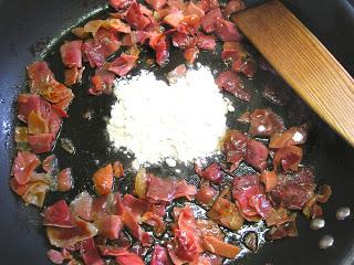 ALCACHOFAS CON JAMÓN