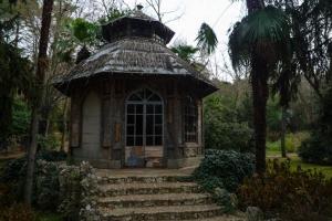 Chalé del Corcho, en los Jardines del Campo del Moro, en Madrid