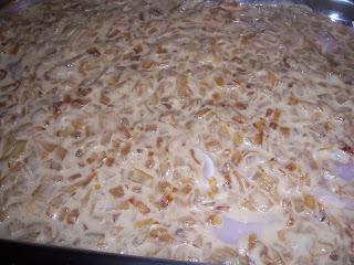 PECHUGA DE POLLO CON SALSA DE CEBOLLA CARAMELIZADA