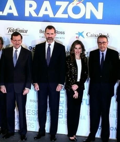Letizia se apunta al glitter look en el 15 Aniversario de La Razón