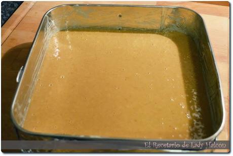 Barras de calabaza de Hummingbird Bakery preparadas con Alzola Basque Water