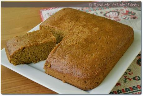 Barras de calabaza de Hummingbird Bakery preparadas con Alzola Basque Water