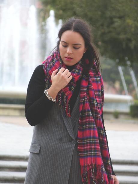PINSTRIPES VEST