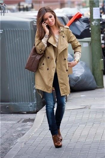 EL TRENCH EN LAS FAMOSASEl trench es una prenda que no de...