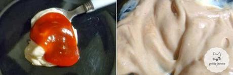 Mezclar mayonesa y ketchup