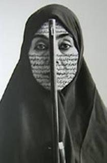 Shirin Neshat, entre lo exótico y lo marginal