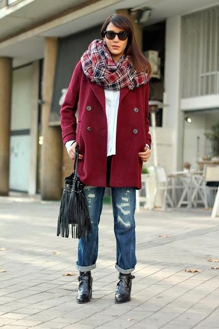 FALL TRENDS; PLAID SCARVES.-