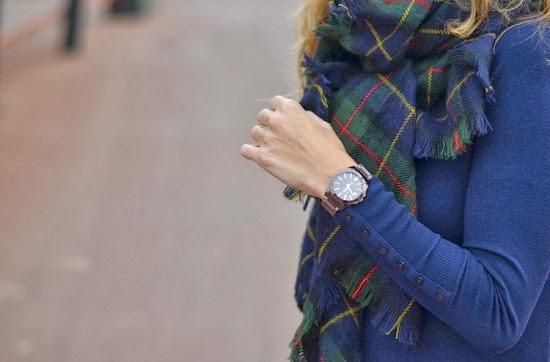 FALL TRENDS; PLAID SCARVES.-