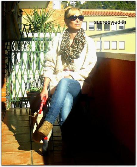 WITH MUCH SUN AND A TOUCH OF ANIMAL PRINT