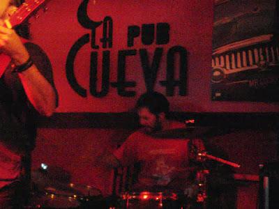 Tyrano Banderas - Pub La Cueva (Almería) - 31/10/2013