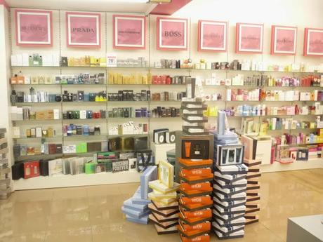 Perfumería Elite. Gijón. Punto de venta Eva Rogado