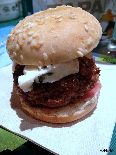 HOME BURGER: Precios de altos vuelos.