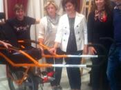 Casa Oenegés Lorca adquiere silla Joelette para personas discapacidad puedan hacer senderismo región Murcia