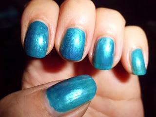 Manicura Celeste estampada. Manicura Celeste estampada.