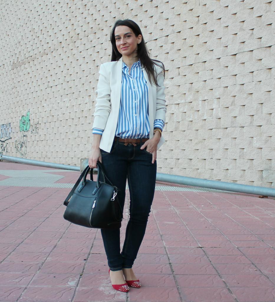 Jeans III... for a formal mood.