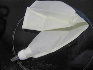 MUFFINS DE ALCACHOFAS CON CREMA DE ANCHOAS