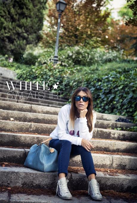 street style barbara crespo white sweatshirt a bicyclette the corner sneakers outfit fashion blogger