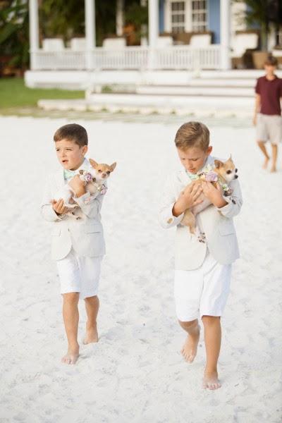 Como vestir a los niños pajes en una boda