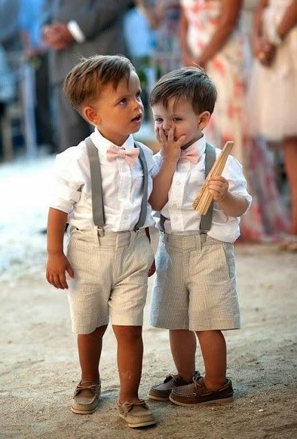 Como vestir a los niños pajes en una boda