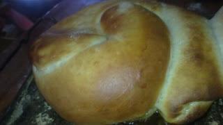 Ensaimada falsa con miel