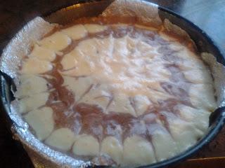 BIZCOCHO CEBRA CON CREMA DE CARAMELO Y AVELLANAS