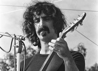 FRANK ZAPPA, FLEETWOOD MAC y El LLANERO SOLITARIO