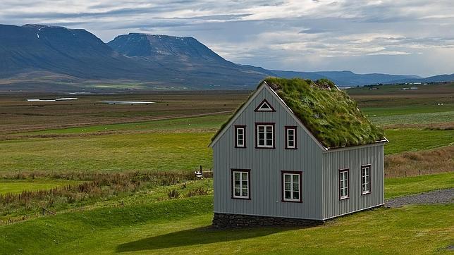 ¿Cómo salir de la crisis? El caso de Islandia e Irlanda.