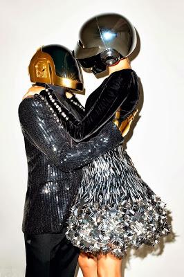 Gisele Bundchen y Daft Punk para WSJ