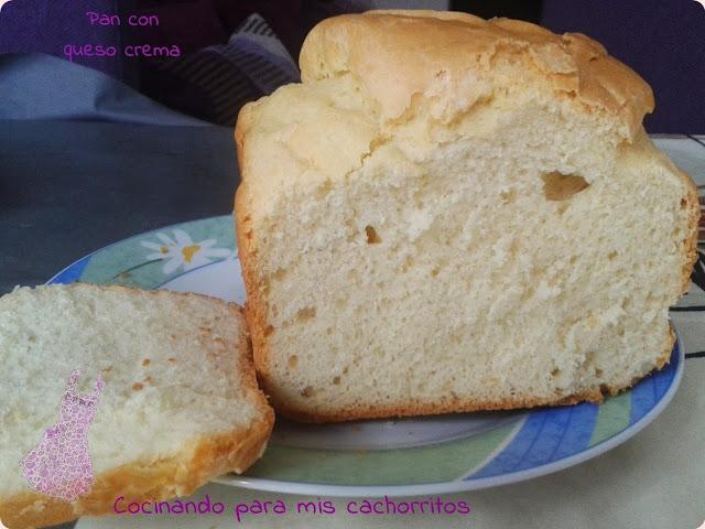 http://cocinandoparamiscachorritos.blogspot.com.es/2013/11/pan-con-queso-crema.html
