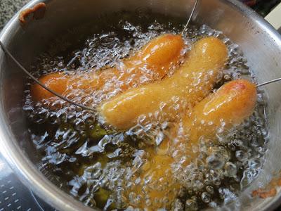 Perritos calientes sin pan