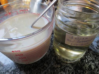 Perritos calientes sin pan