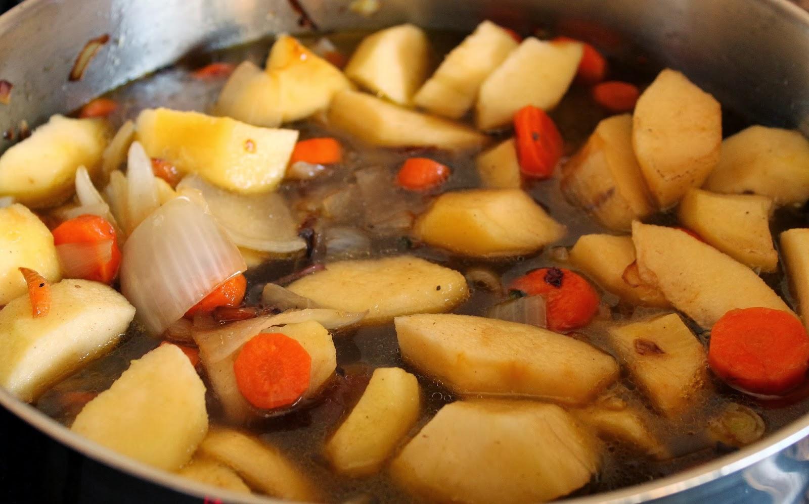 Carrillada de Ternera con salsa de manzana